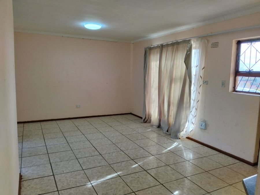 To Let 3 Bedroom Property for Rent in Dalindyebo Eastern Cape